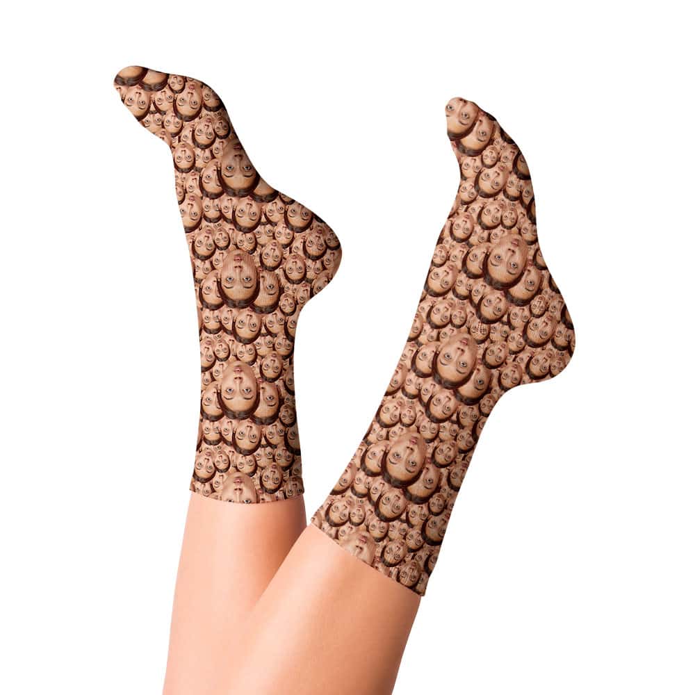 Bunch-O-Faces-Socks-Model