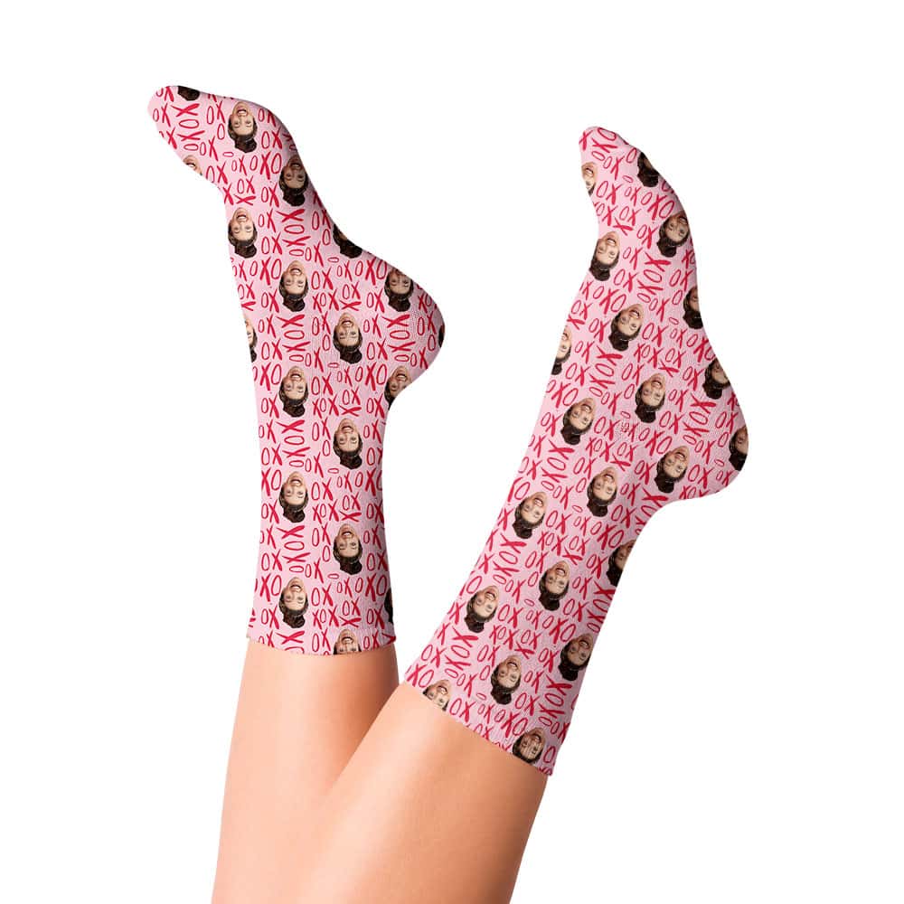 valentines socks mens model